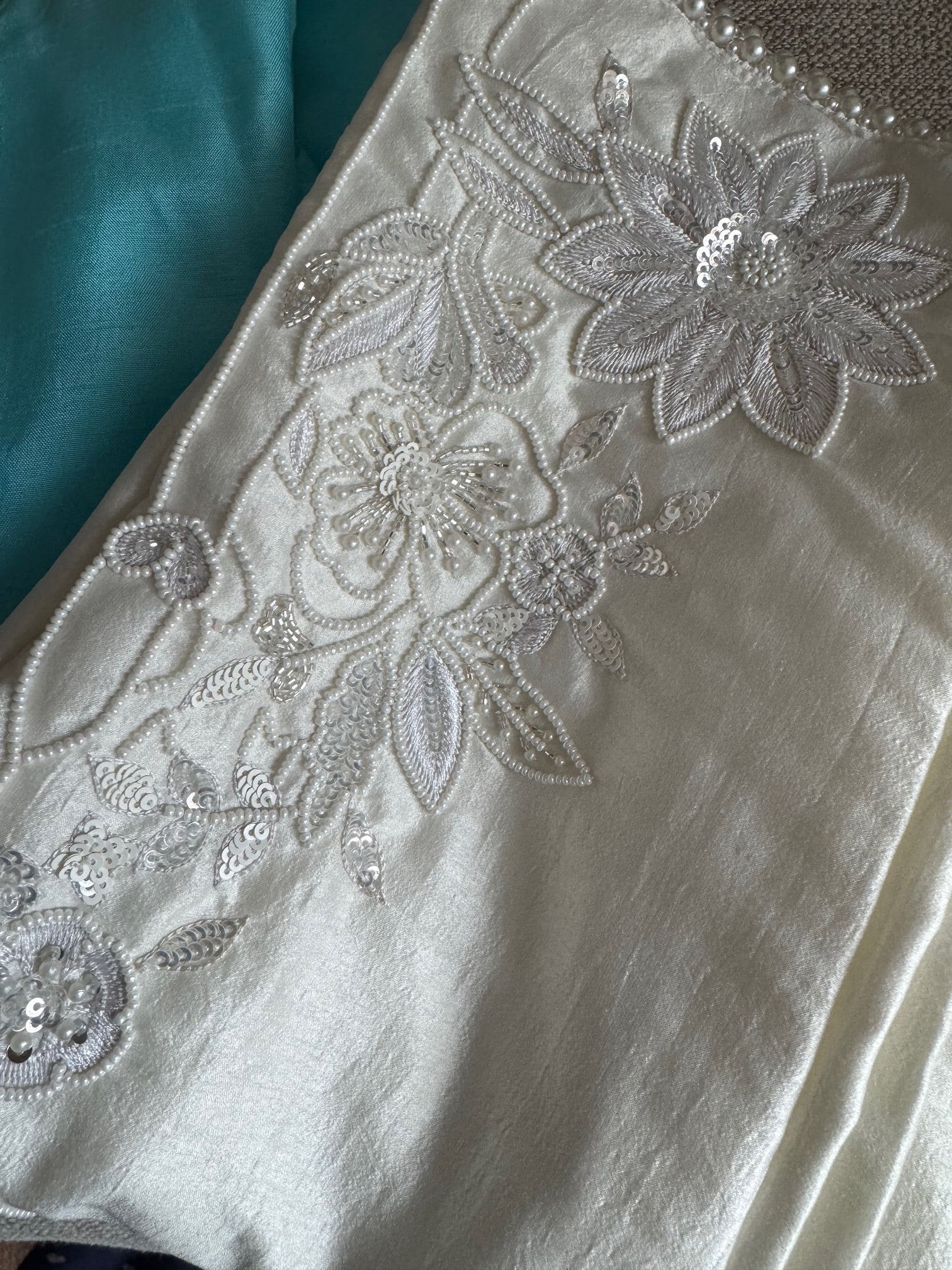 Firozi Blue Embroidered Kurta Embroidered Pant Ethnic Set